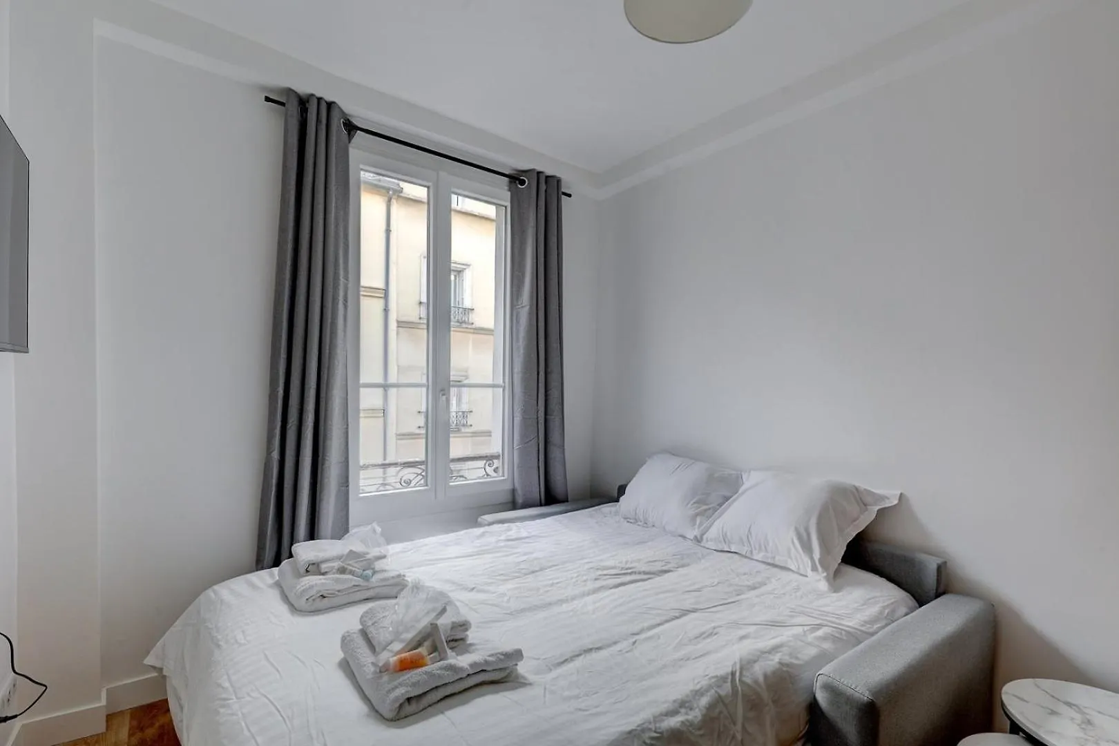 Bluestay 850 - Superb Apartment Paris